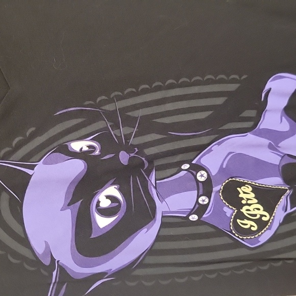 Top - Picture 3 of 3